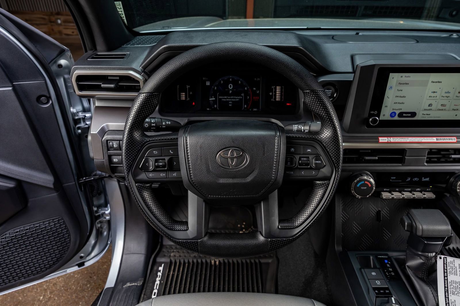 Used 2025 Toyota Tacoma SR5 image 20