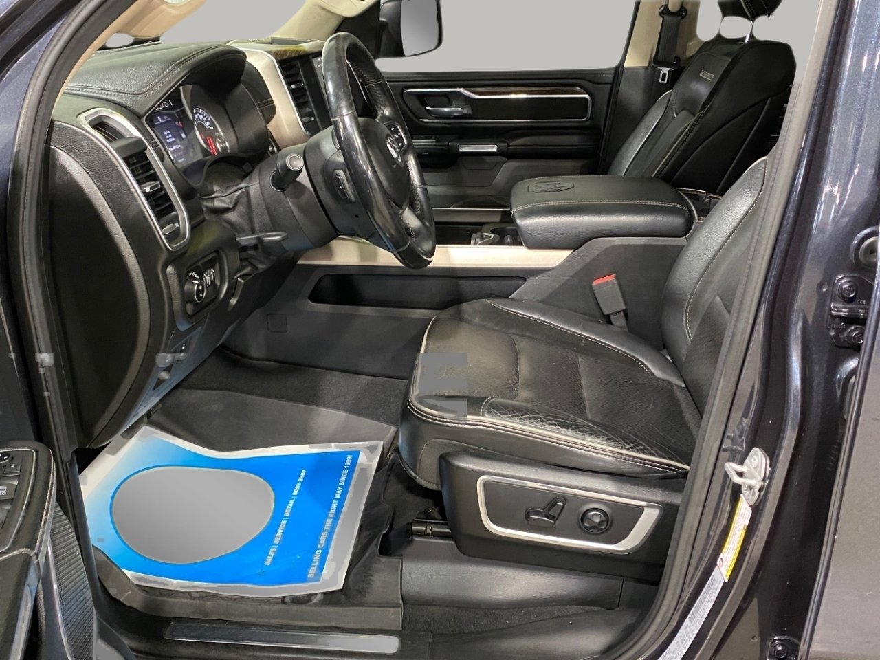 Used 2019 RAM 1500 Laramie image 10