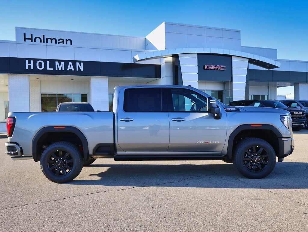 New 2026 GMC Sierra 2500 AT4 image 2