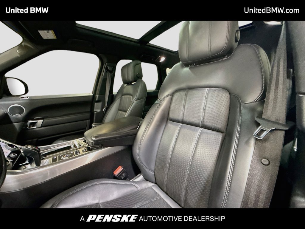 Used 2018 Land Rover Range Rover Sport Supercharged AWD/4WD image 12