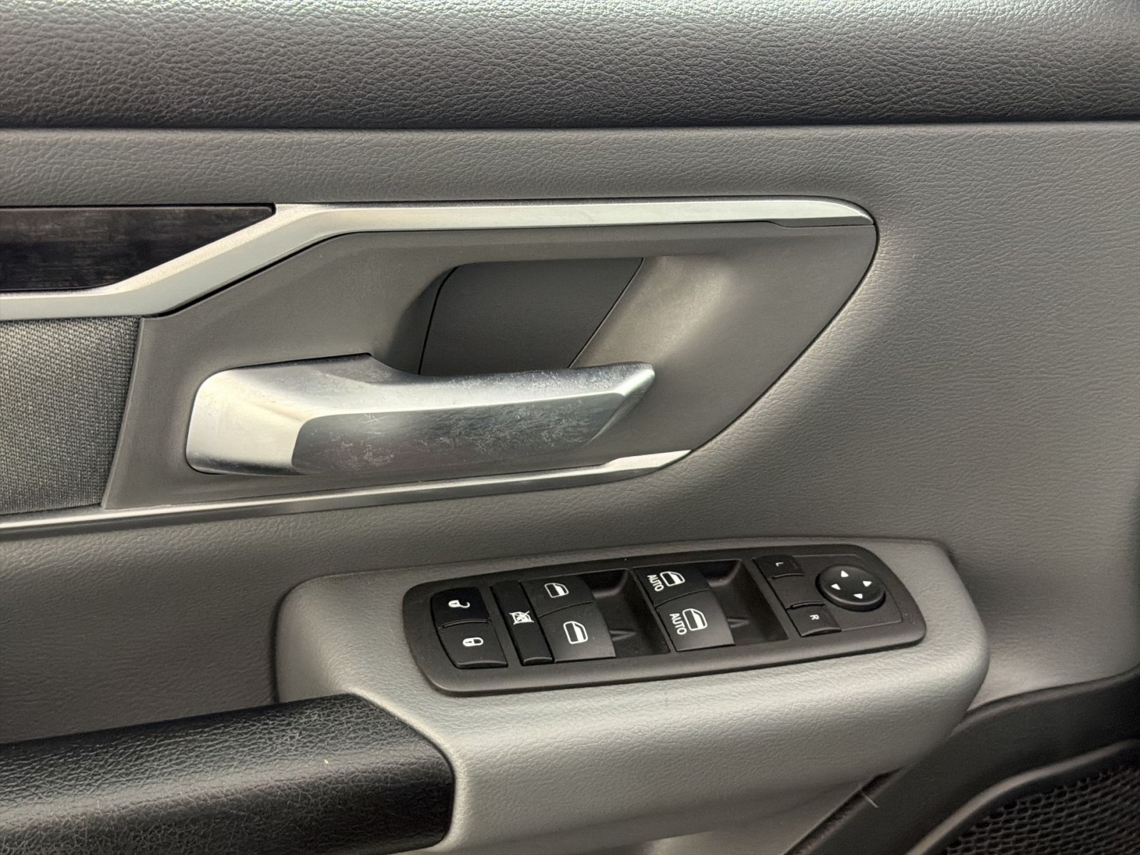 Used 2022 RAM 1500 Big Horn AWD/4WD image 15