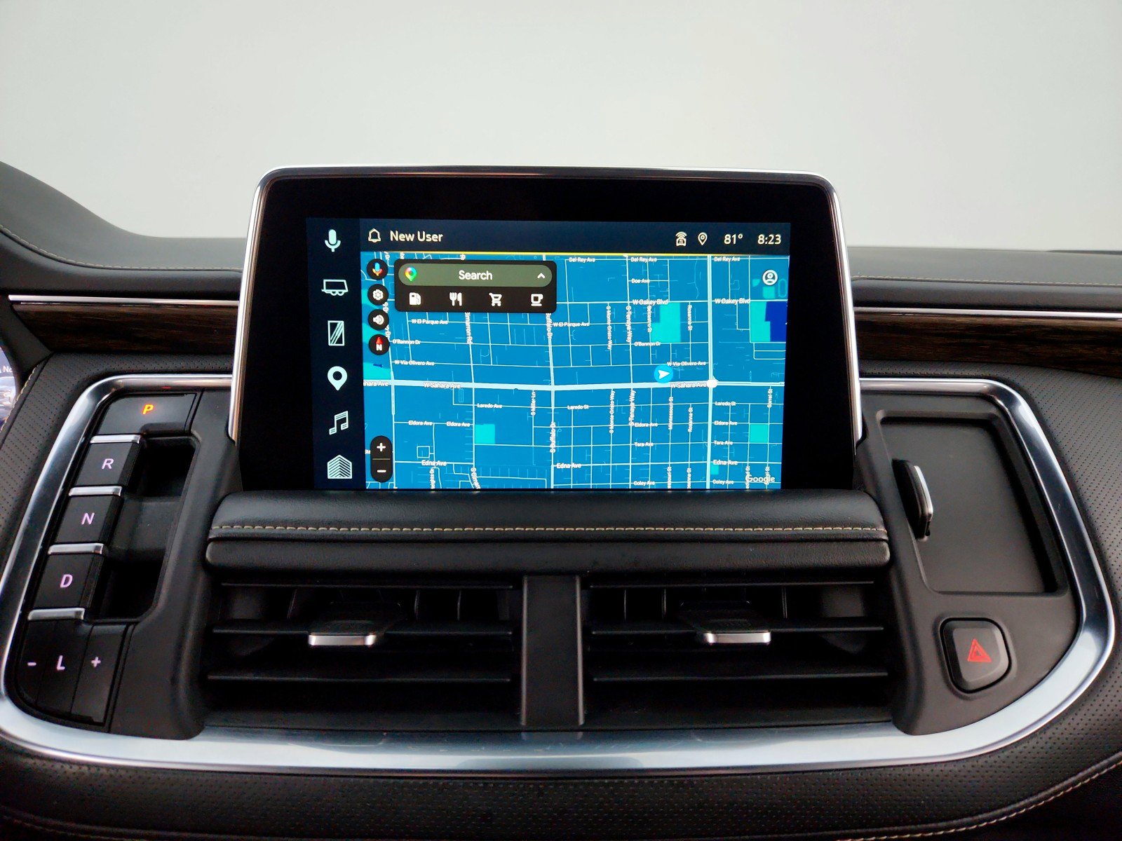 Used 2023 Chevrolet Suburban Premier RWD image 19