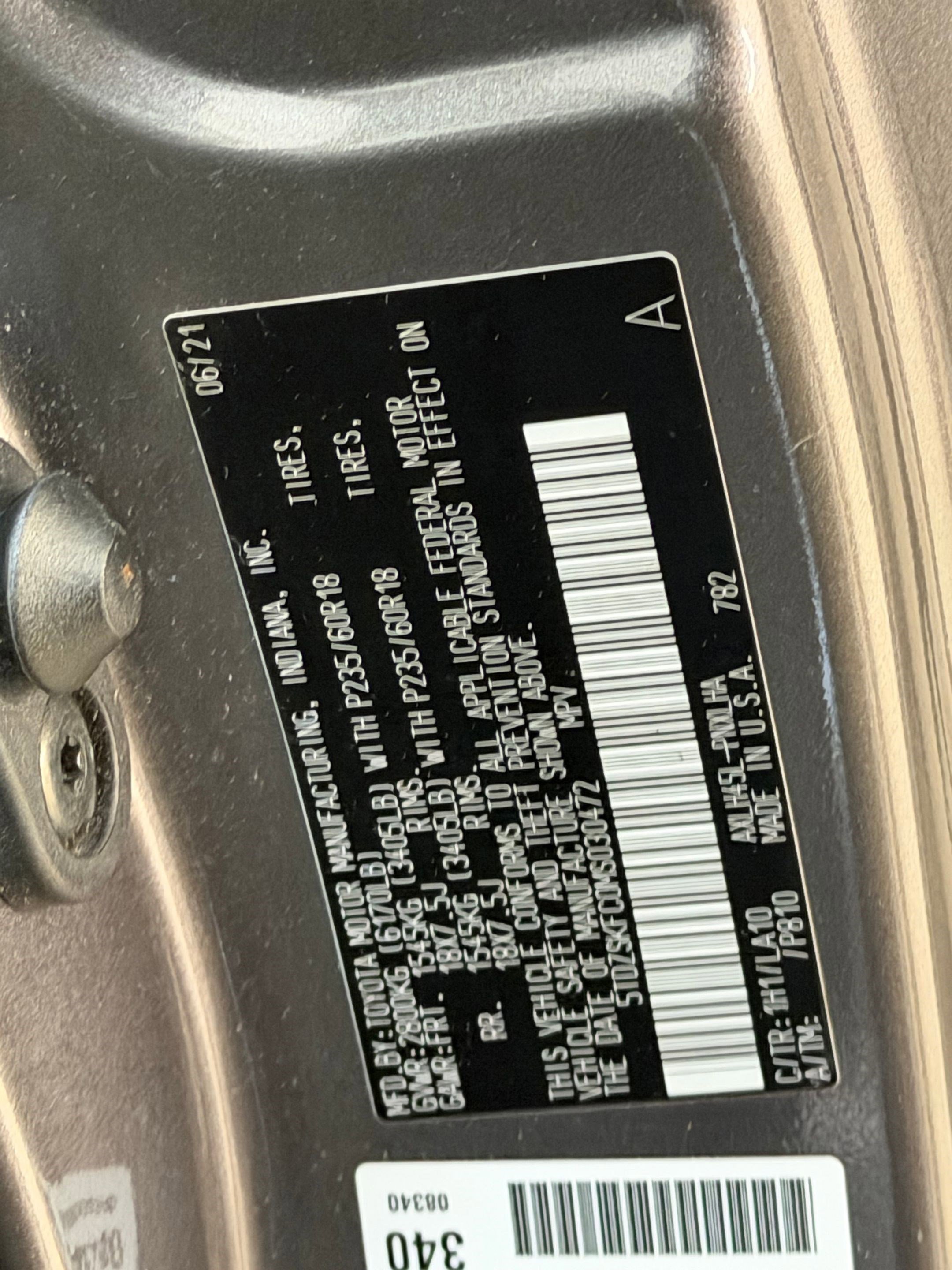 Used 2021 Toyota Sienna Limited image 20