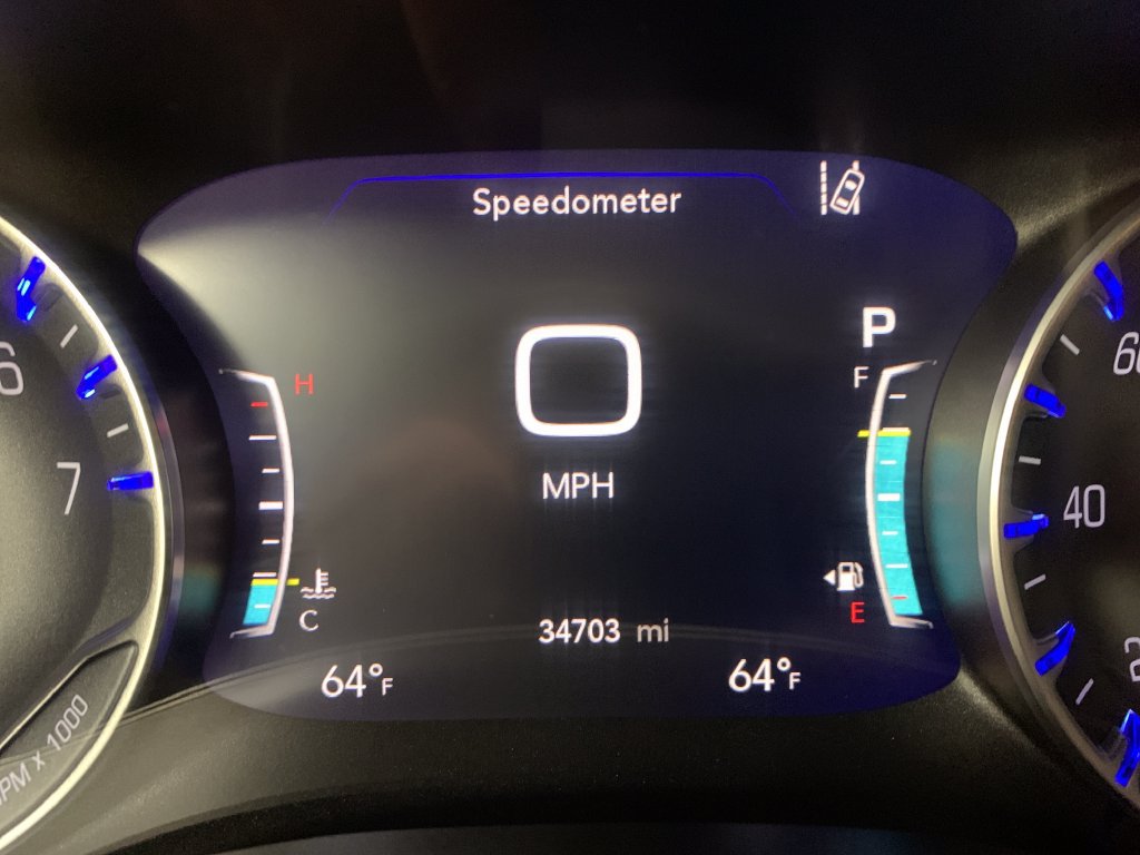Used 2022 Chrysler Pacifica Touring-L AWD/4WD image 31