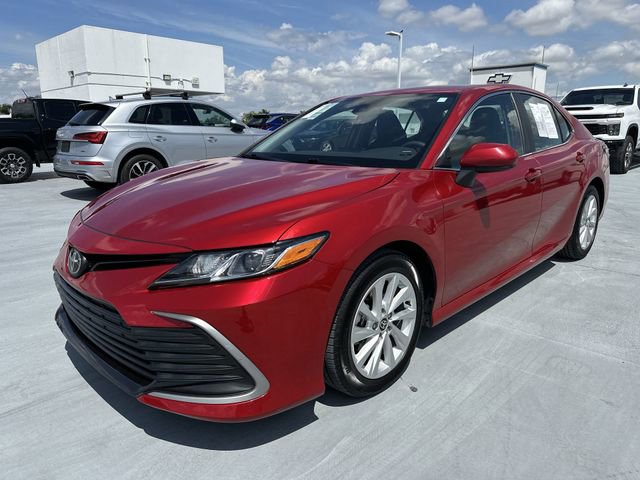 Used 2024 Toyota Camry LE FWD image 17