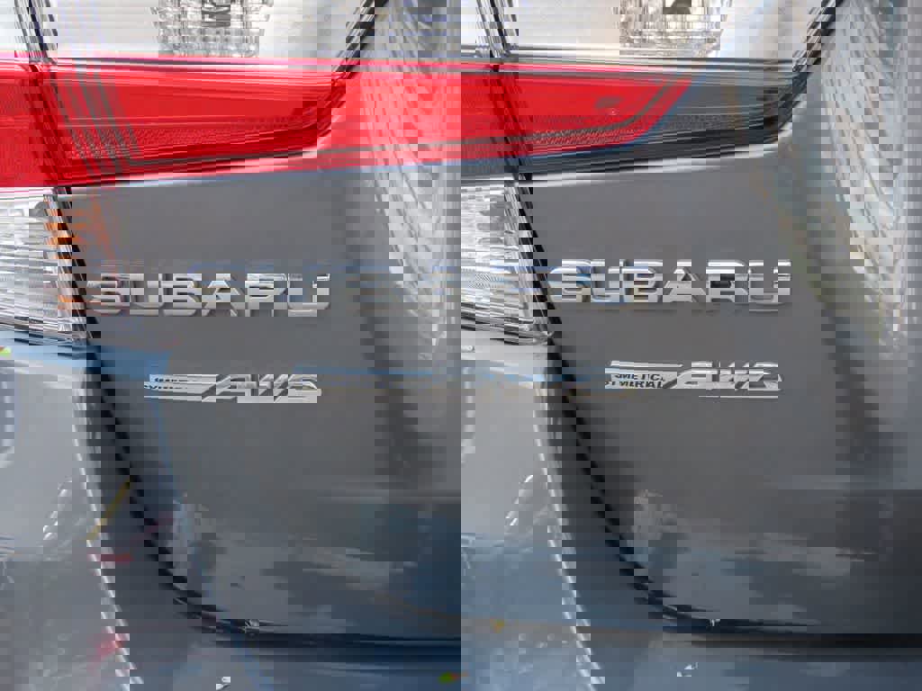 Used 2022 Subaru Impreza 2.0i image 8