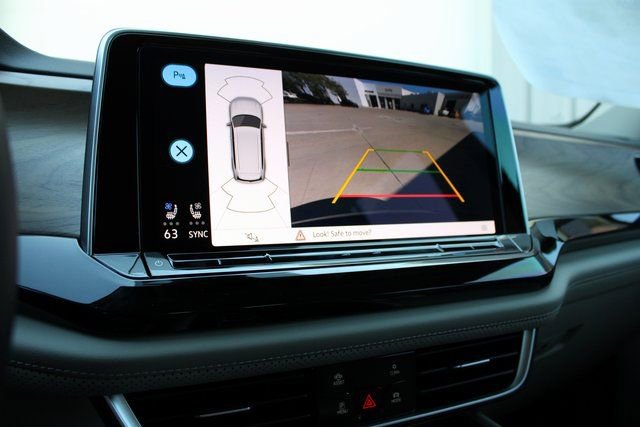 New 2026 Volkswagen Atlas SE FWD image 3