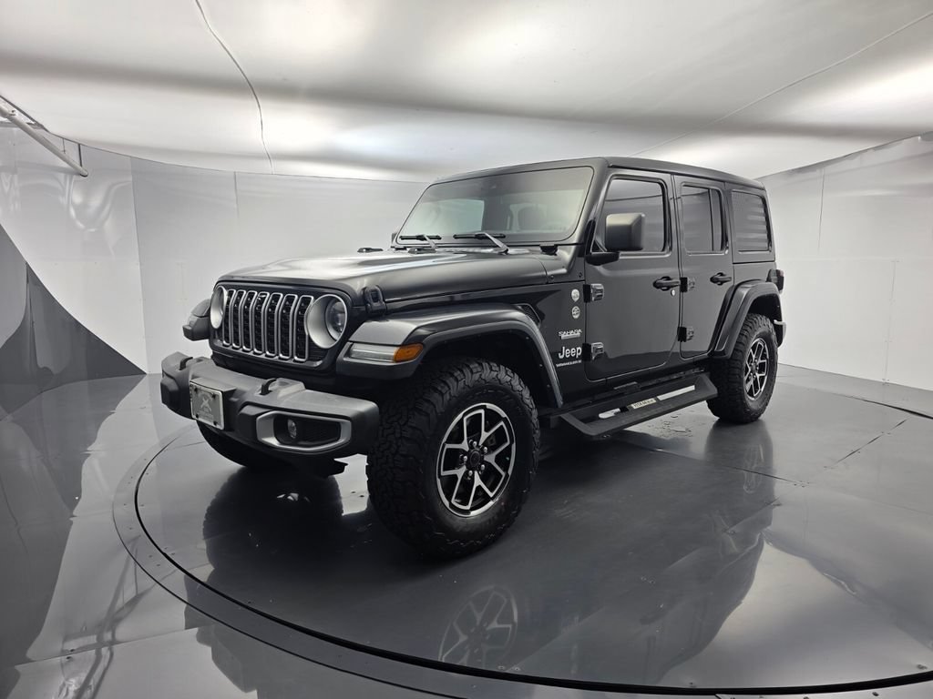 Used 2024 Jeep Wrangler Unlimited Sahara w/ Technology Group AWD/4WD image 8