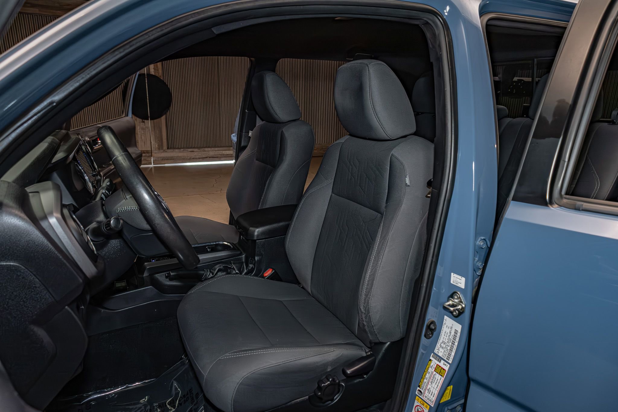 Used 2019 Toyota Tacoma TRD Off-Road w/ Technology Package image 22