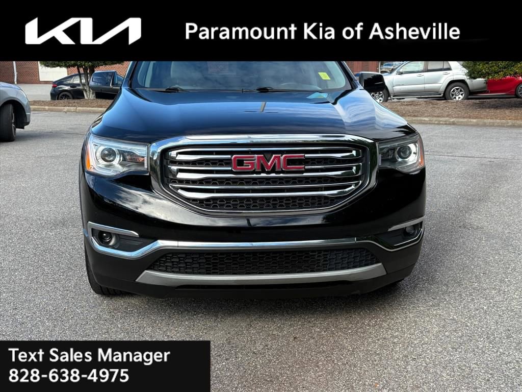 Used 2017 GMC Acadia SLT image 2