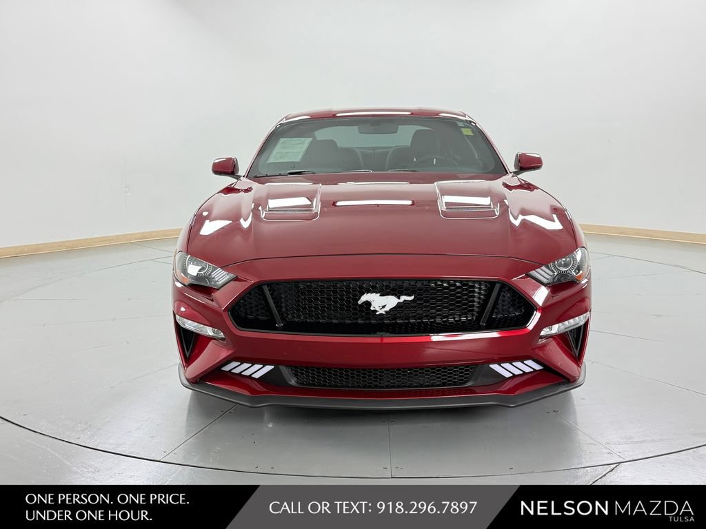 Used 2018 Ford Mustang GT RWD image 2
