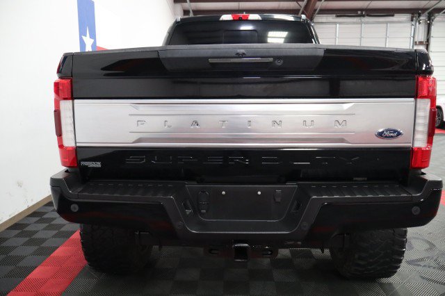 Used 2017 Ford F350 Platinum w/ Platinum Ultimate Package AWD/4WD image 24
