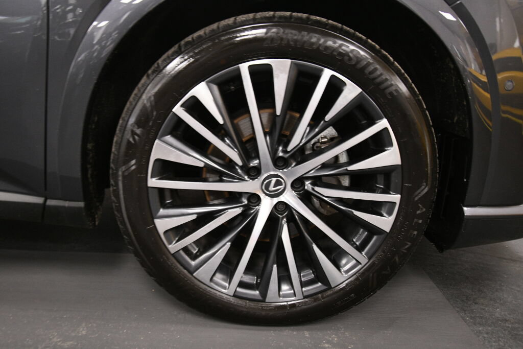 Used 2024 Lexus RX 350 Premium Plus AWD/4WD image 32