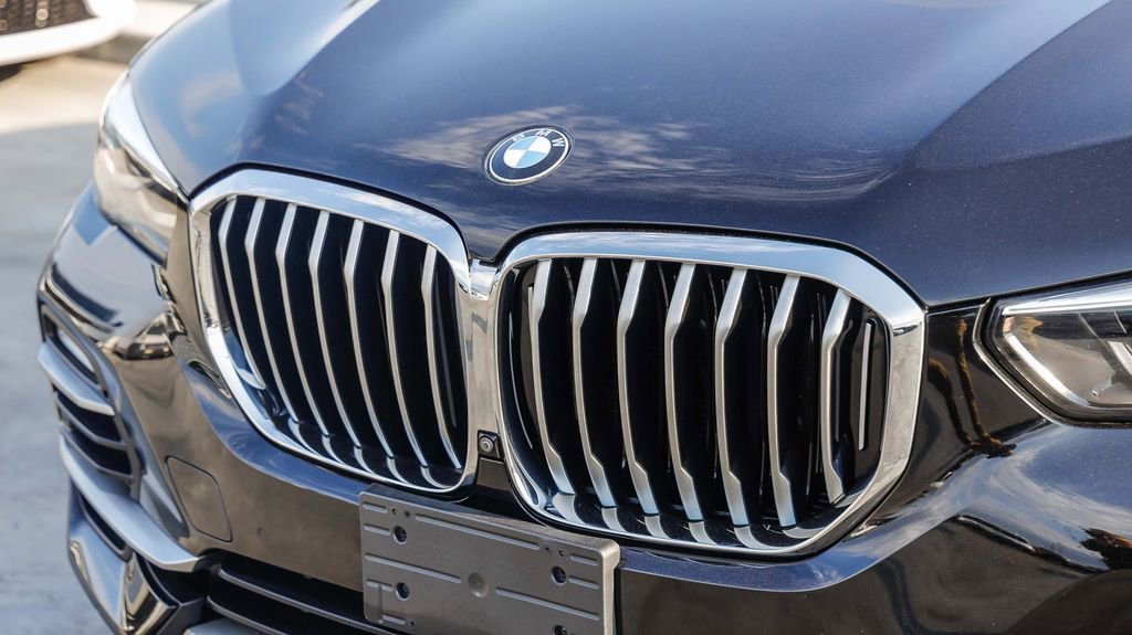 Used 2021 BMW X5 xDrive40i w/ Premium Package image 6