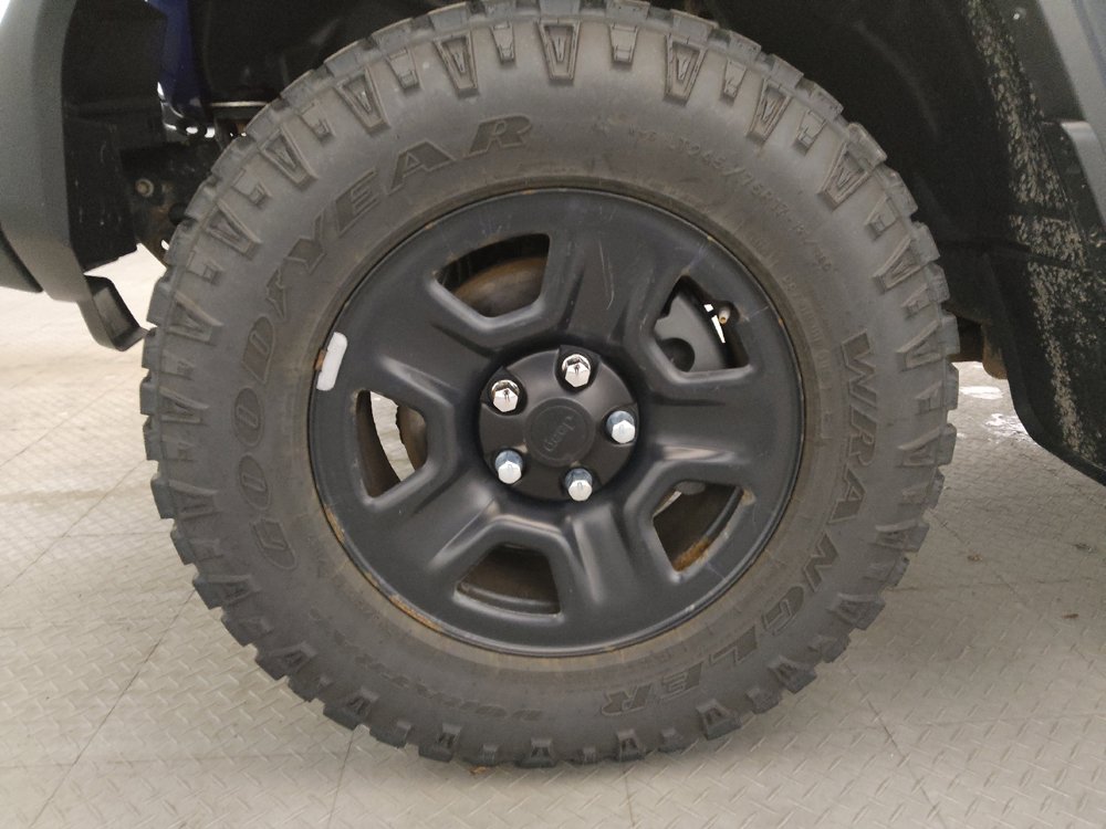 Used 2018 Jeep Wrangler Sport AWD/4WD image 31
