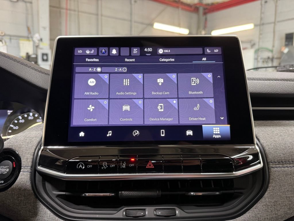 Certified 2023 Jeep Compass Latitude w/ Convenience Group AWD/4WD image 16
