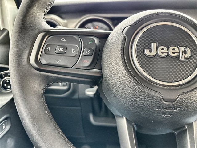 Used 2023 Jeep Gladiator Willys image 29
