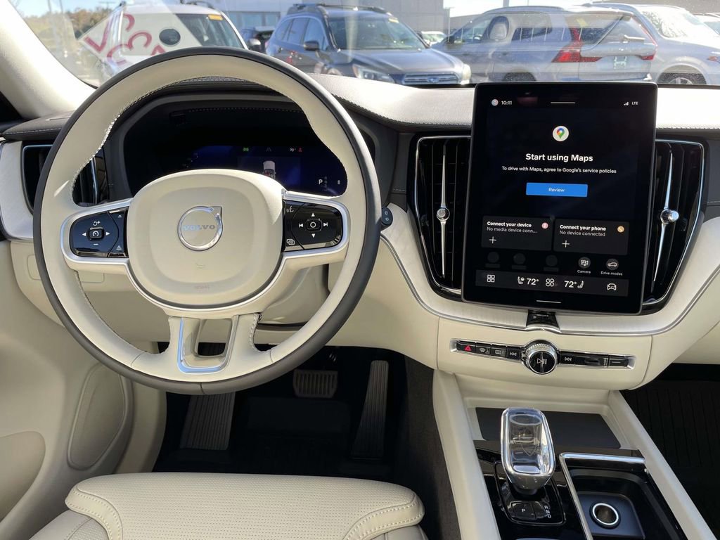 New 2026 Volvo XC60 B5 Ultra w/ Protection Package Premier image 2