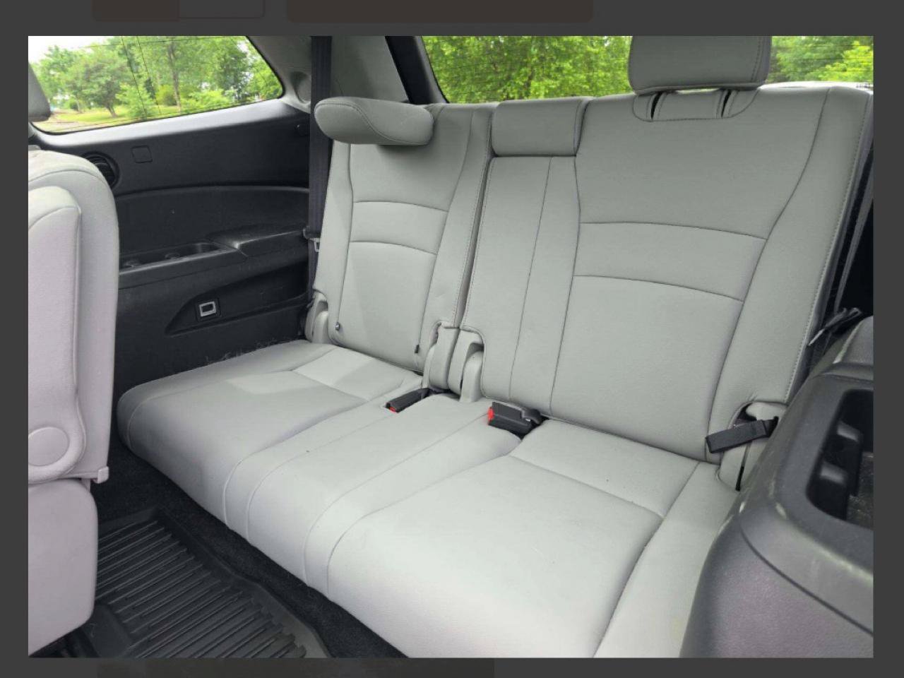 Used 2017 Honda Pilot Elite image 9