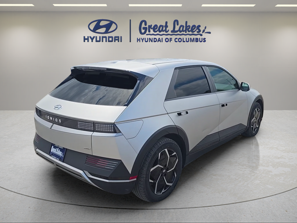 Used 2024 Hyundai Ioniq 5 SEL AWD/4WD image 5