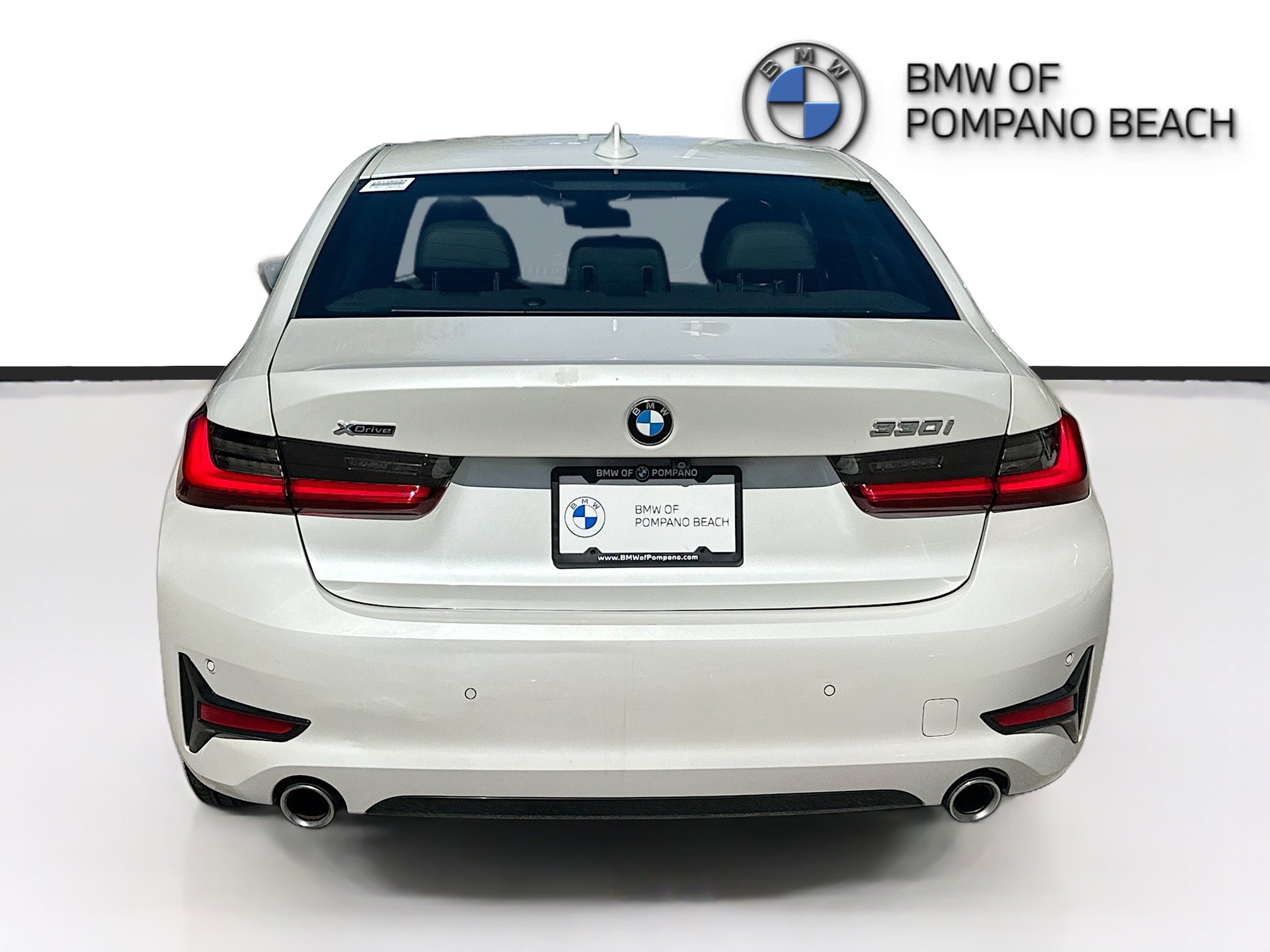 Used 2021 BMW 330i xDrive Sedan w/ Convenience Package AWD/4WD image 6