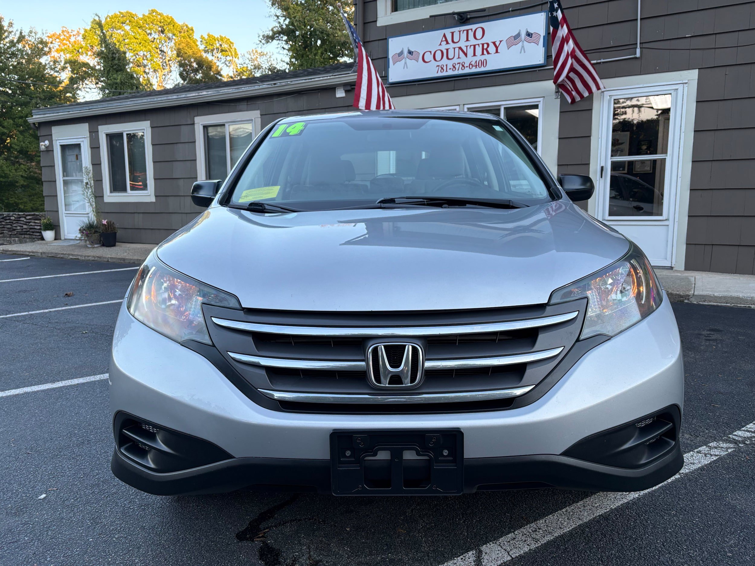 Used 2014 Honda CR-V LX image 2
