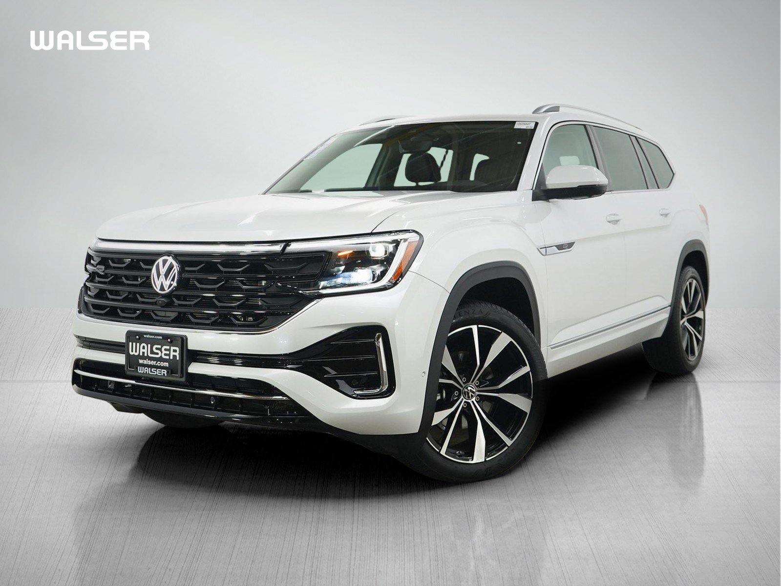 Used 2025 Volkswagen Atlas SEL Premium R-Line