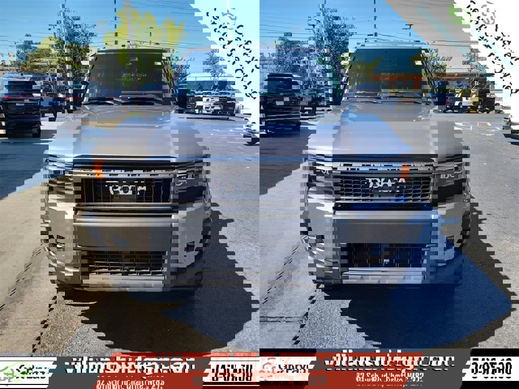 Used 2024 Toyota Land Cruiser image 3