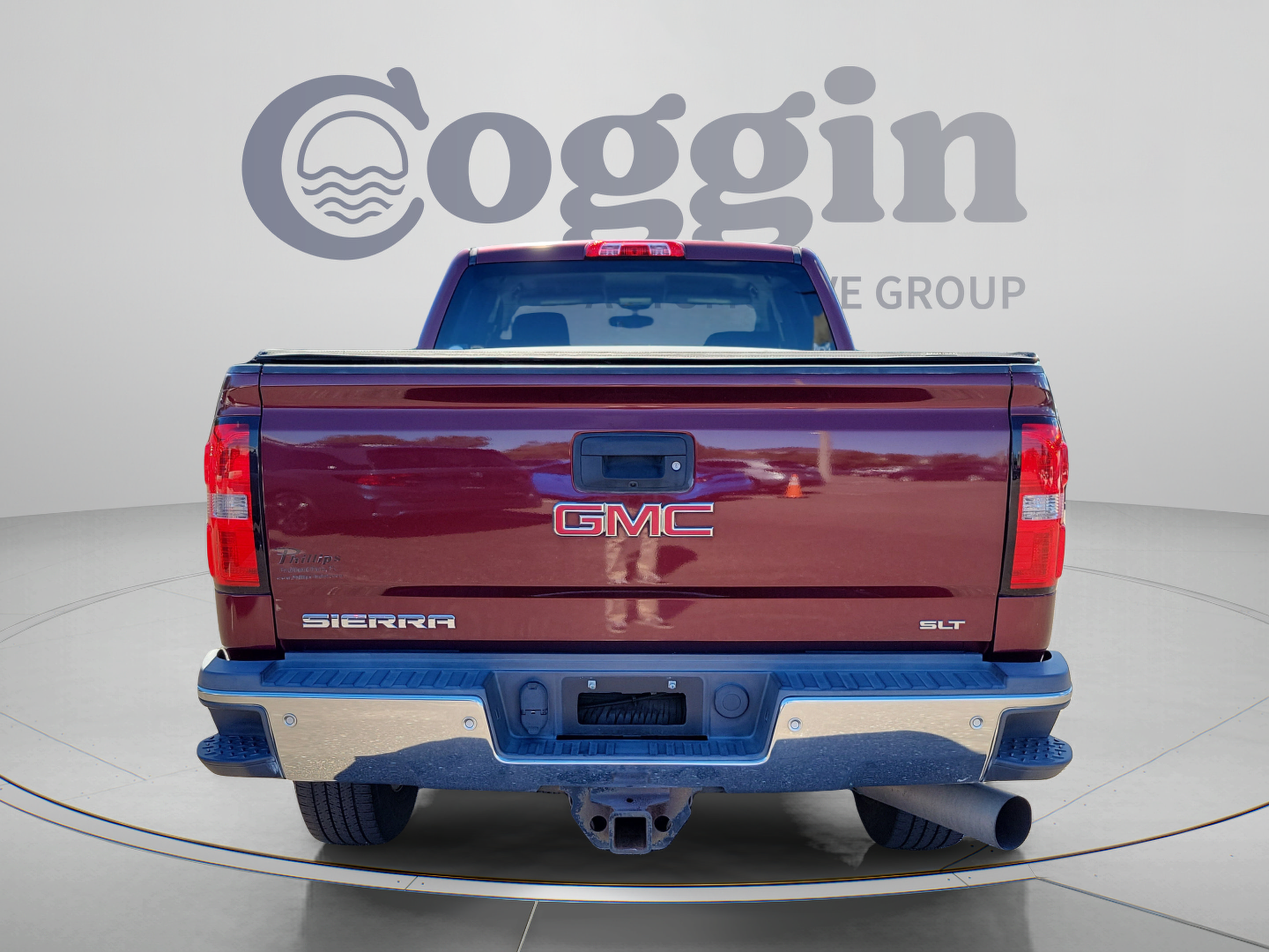 Used 2016 GMC Sierra 2500 SLT w/ Duramax Plus Package AWD/4WD image 4