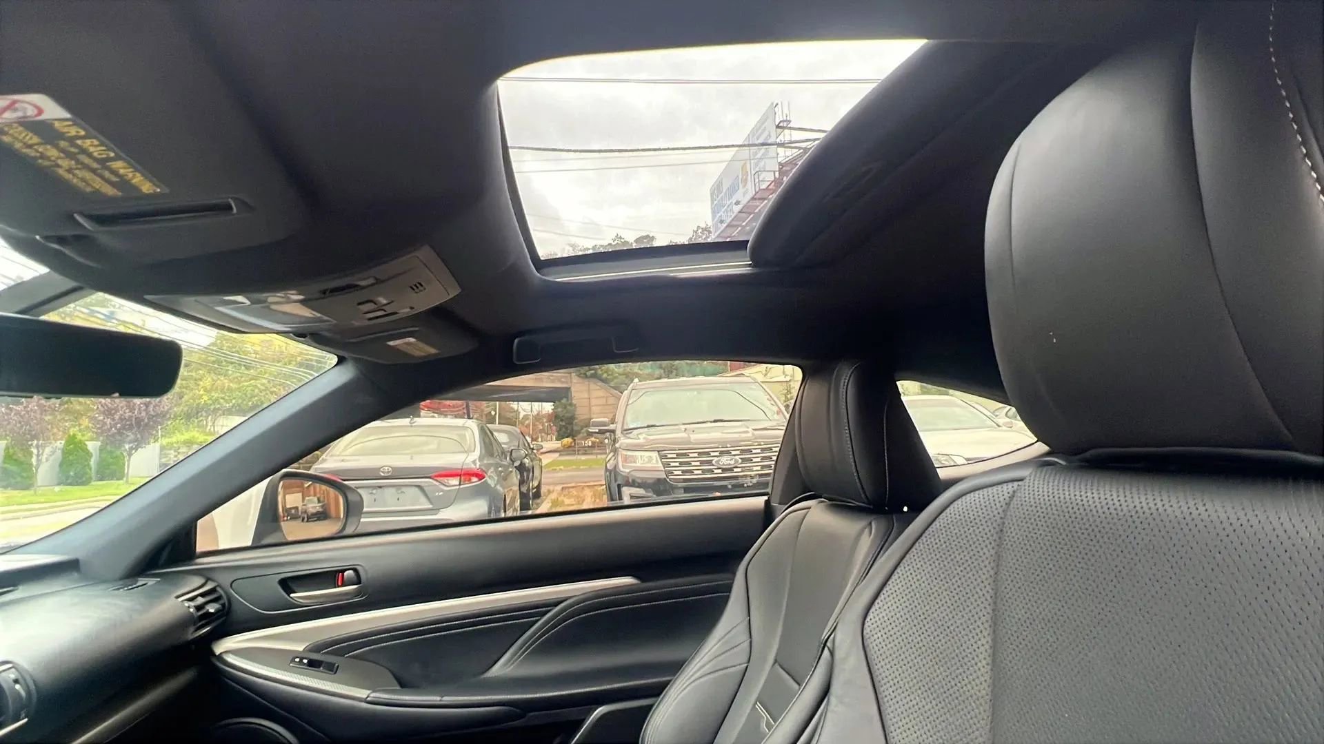 Used 2015 Lexus RC 350 AWD w/ Navigation System Package image 21