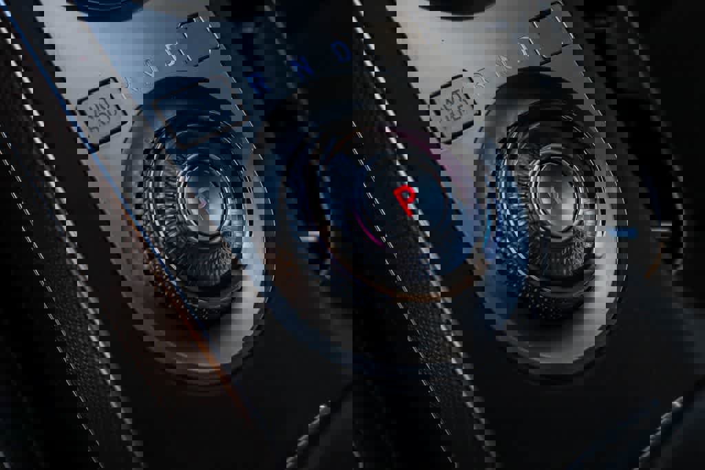 Used 2024 Genesis GV70 2.5T w/ Sport Prestige Package image 20