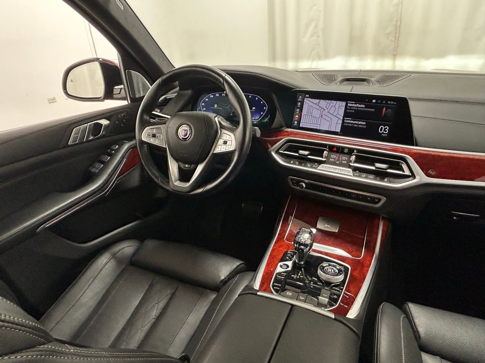 Used 2022 BMW ALPINA XB7 image 11