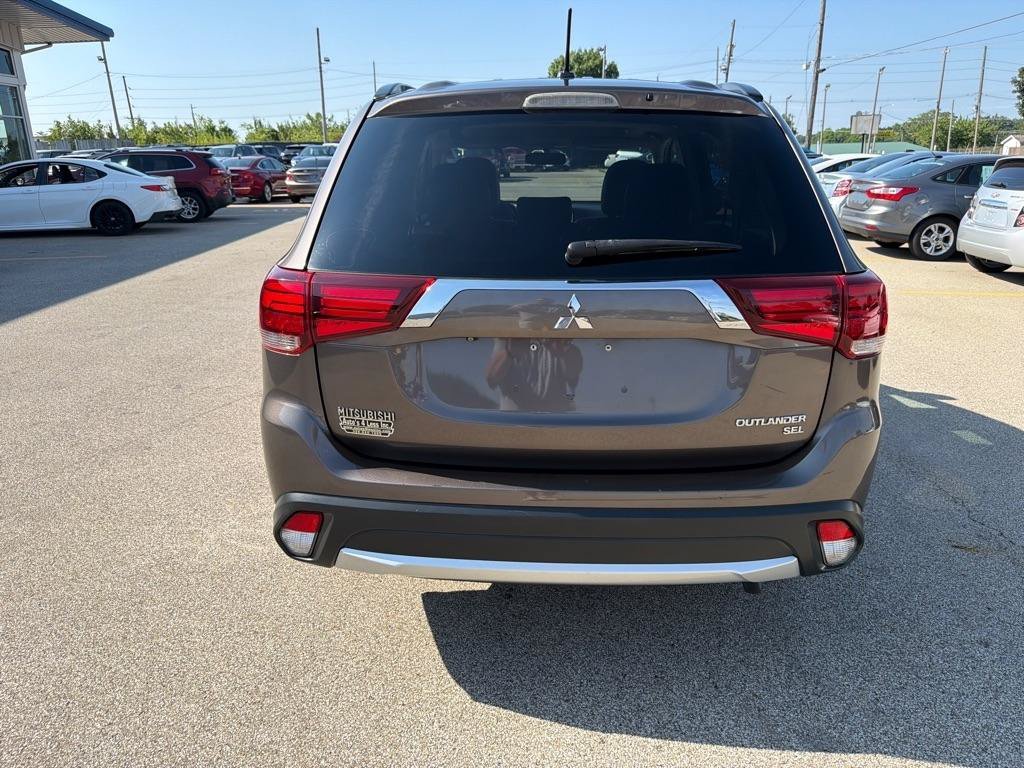 Used 2016 Mitsubishi Outlander SE FWD image 7