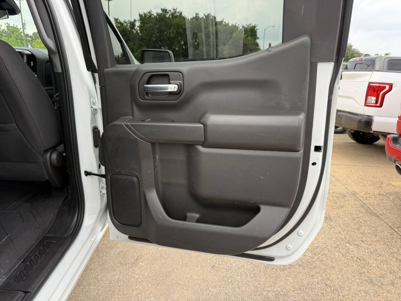 Used 2023 Chevrolet Silverado 1500 Custom RWD image 16