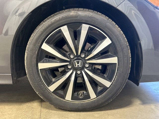 Certified 2022 Honda Civic EX image 12