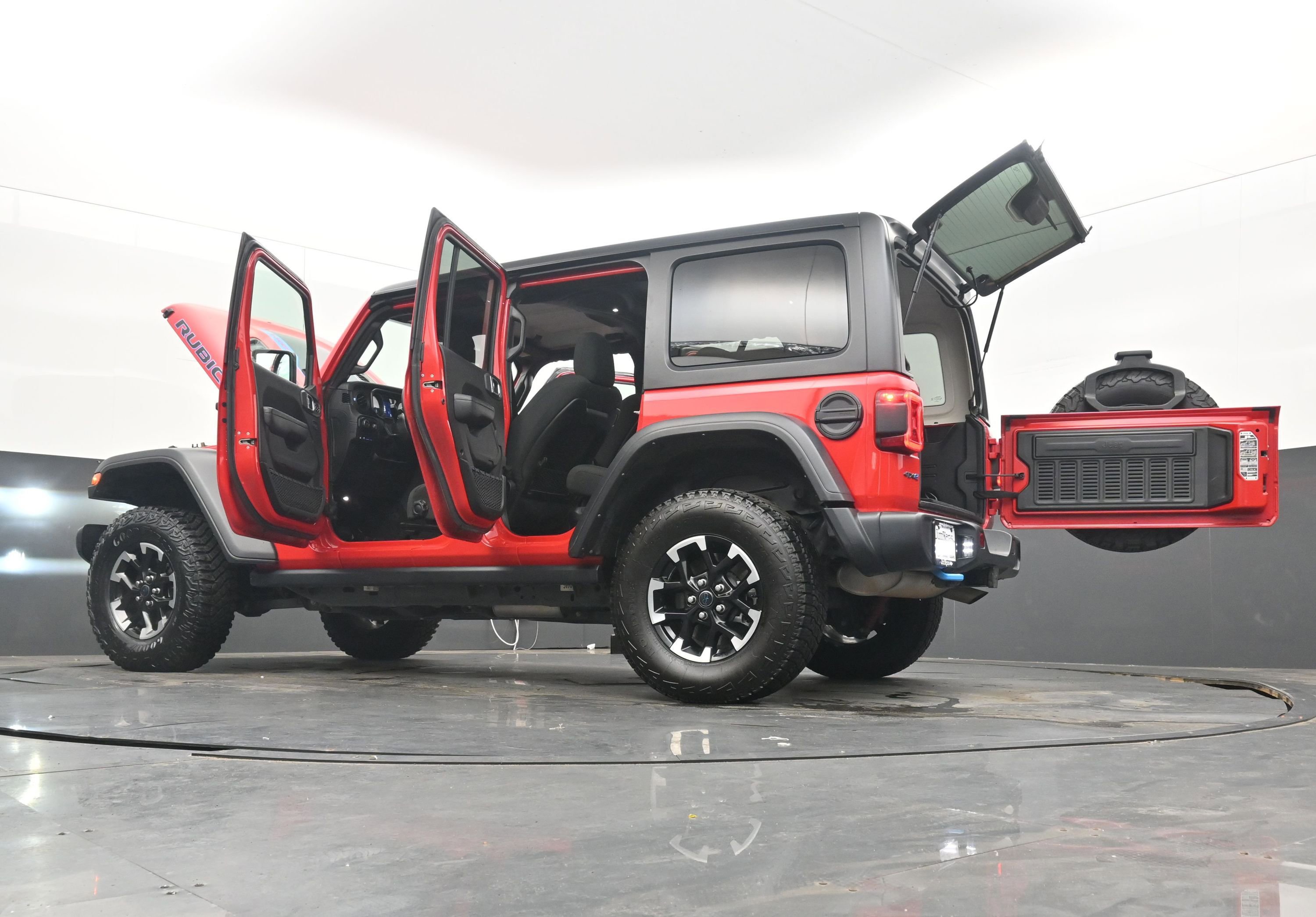 Used 2024 Jeep Wrangler Unlimited Rubicon 4xe image 45
