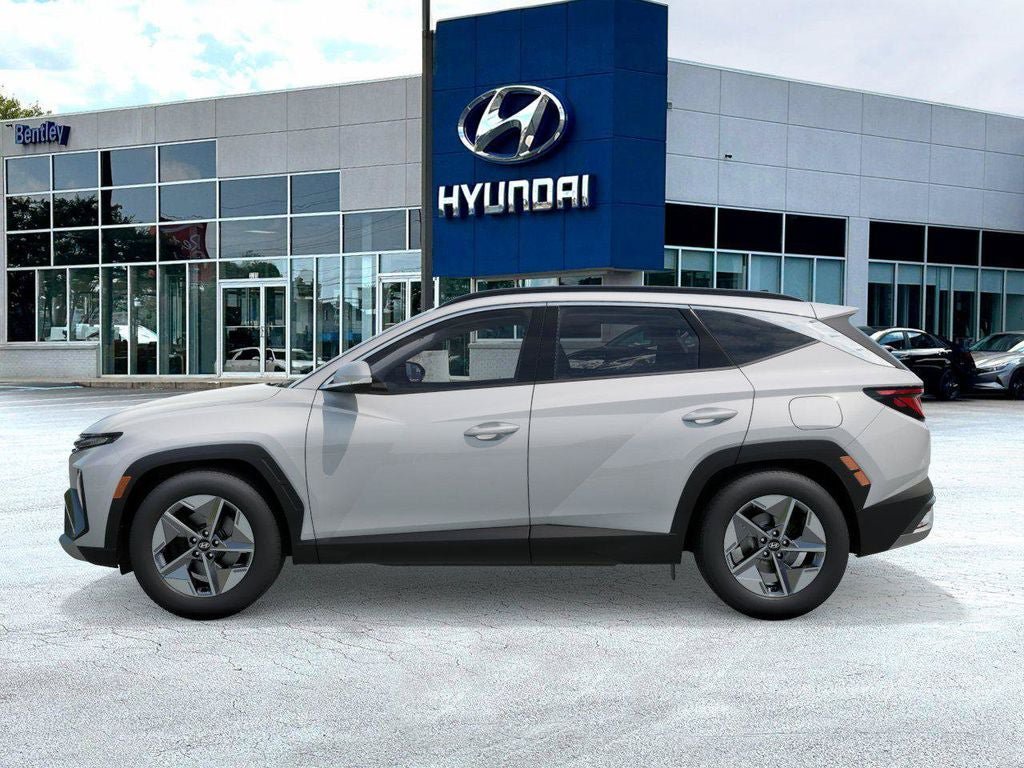 New 2026 Hyundai Tucson SEL Plus FWD image 4