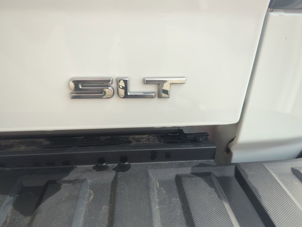 Used 2018 GMC Sierra 1500 SLT w/ SLT Premium Package image 15