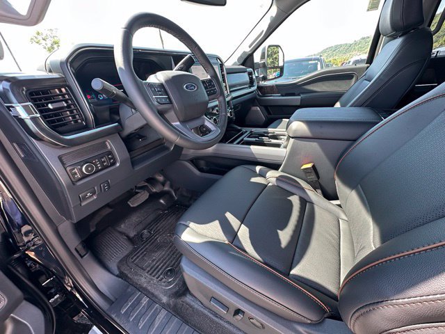 New 2026 Ford F250 Lariat w/ Black Appearance Package AWD/4WD image 19