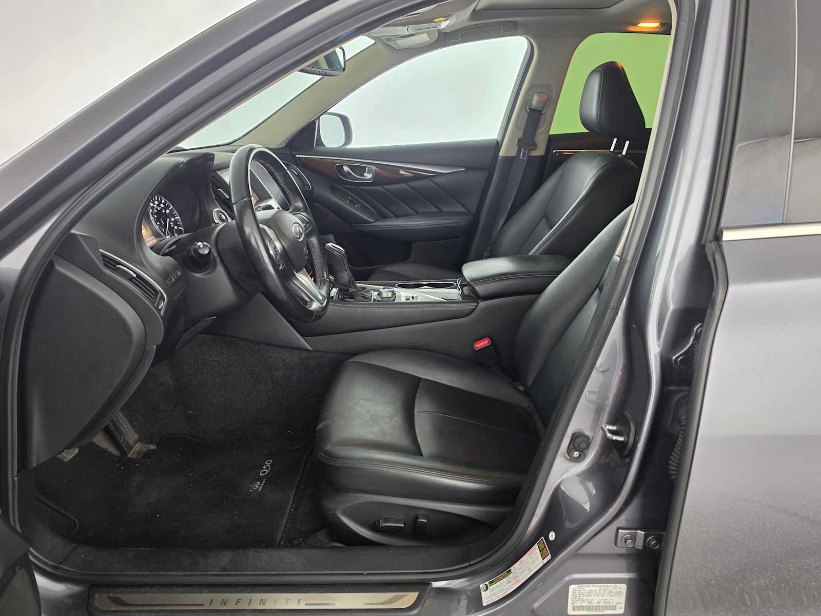 Used 2019 INFINITI Q50 Luxe RWD image 20