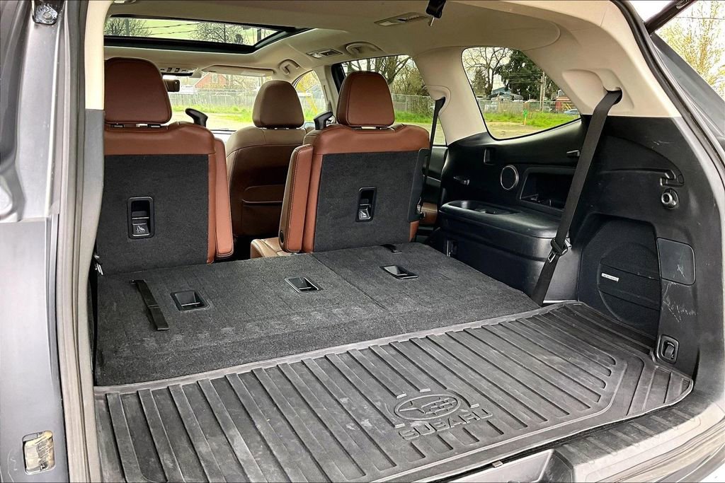 Used 2019 Subaru Ascent Touring w/ Popular Package #3 image 36