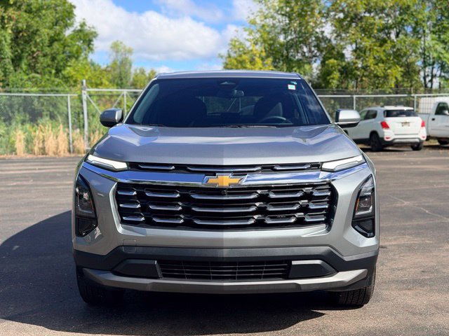 Used 2026 Chevrolet Equinox LT FWD image 3