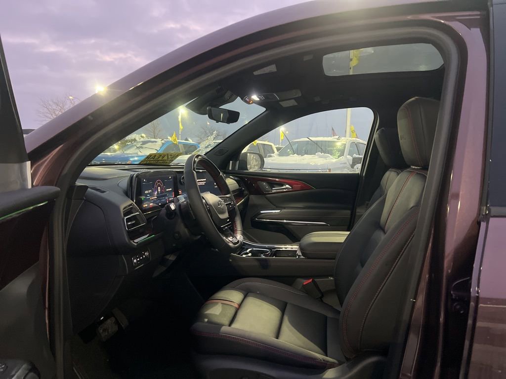 New 2026 Chevrolet Traverse RS image 10