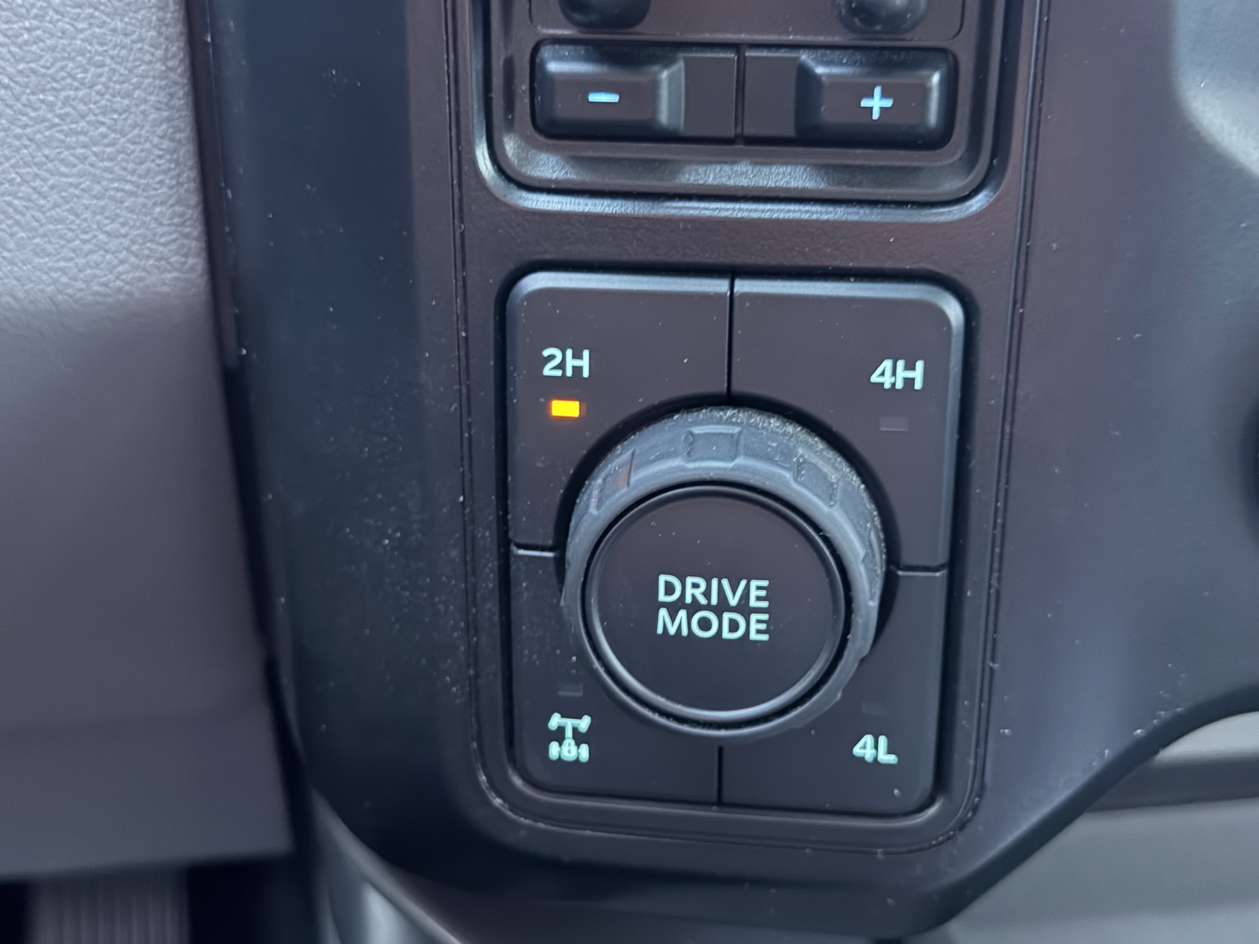 Used 2024 Ford F250 XLT w/ XLT Premium Package image 24