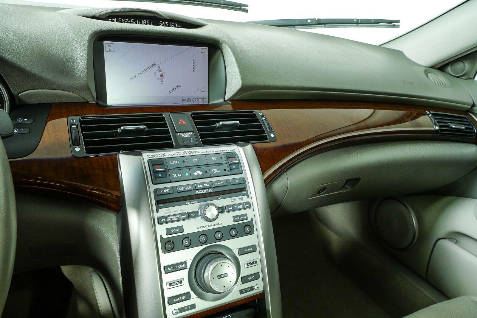 Used 2007 Acura RL w/ Technology Package AWD/4WD image 5