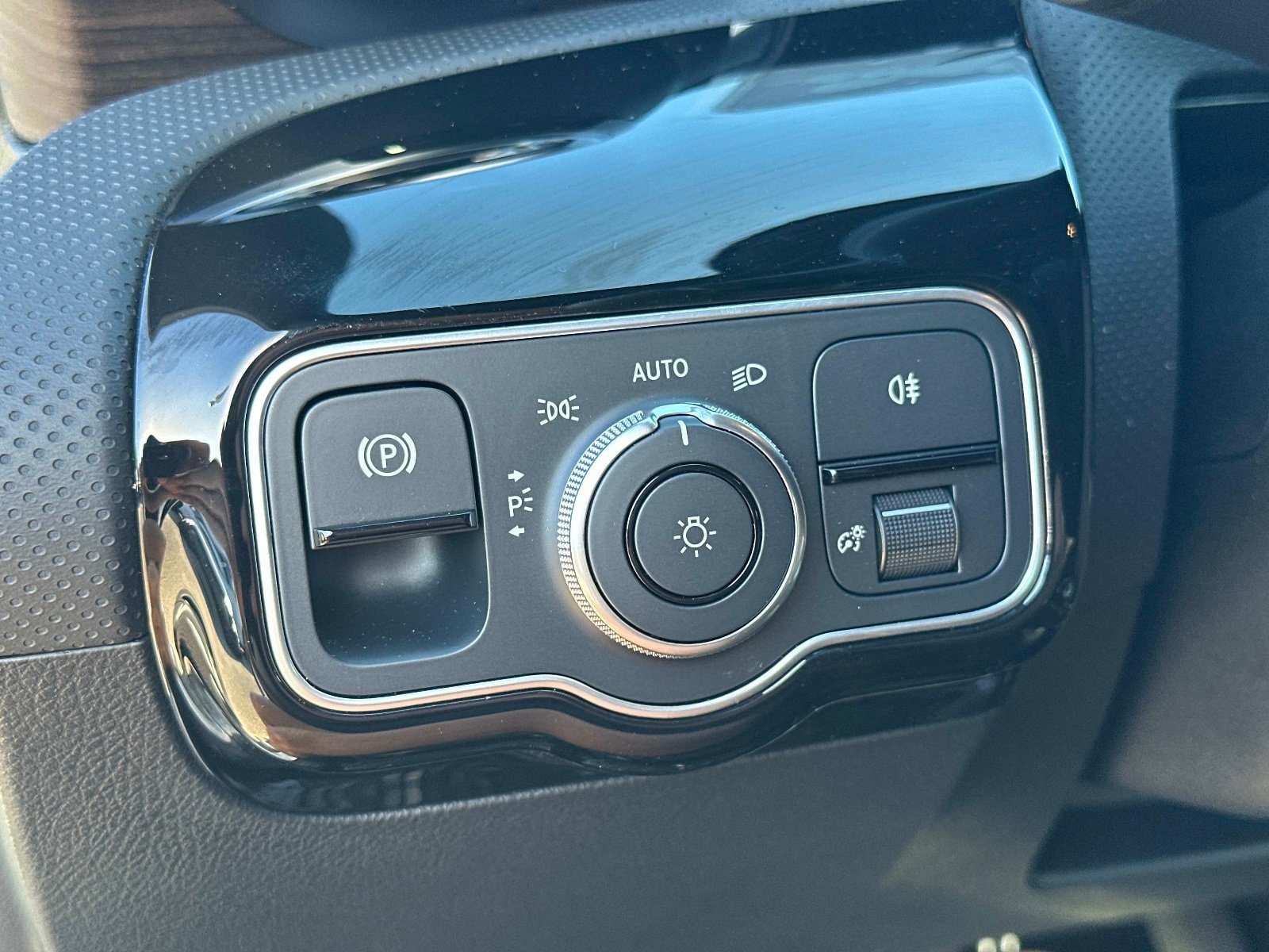 Certified 2026 Mercedes-Benz CLA 250 4MATIC image 26