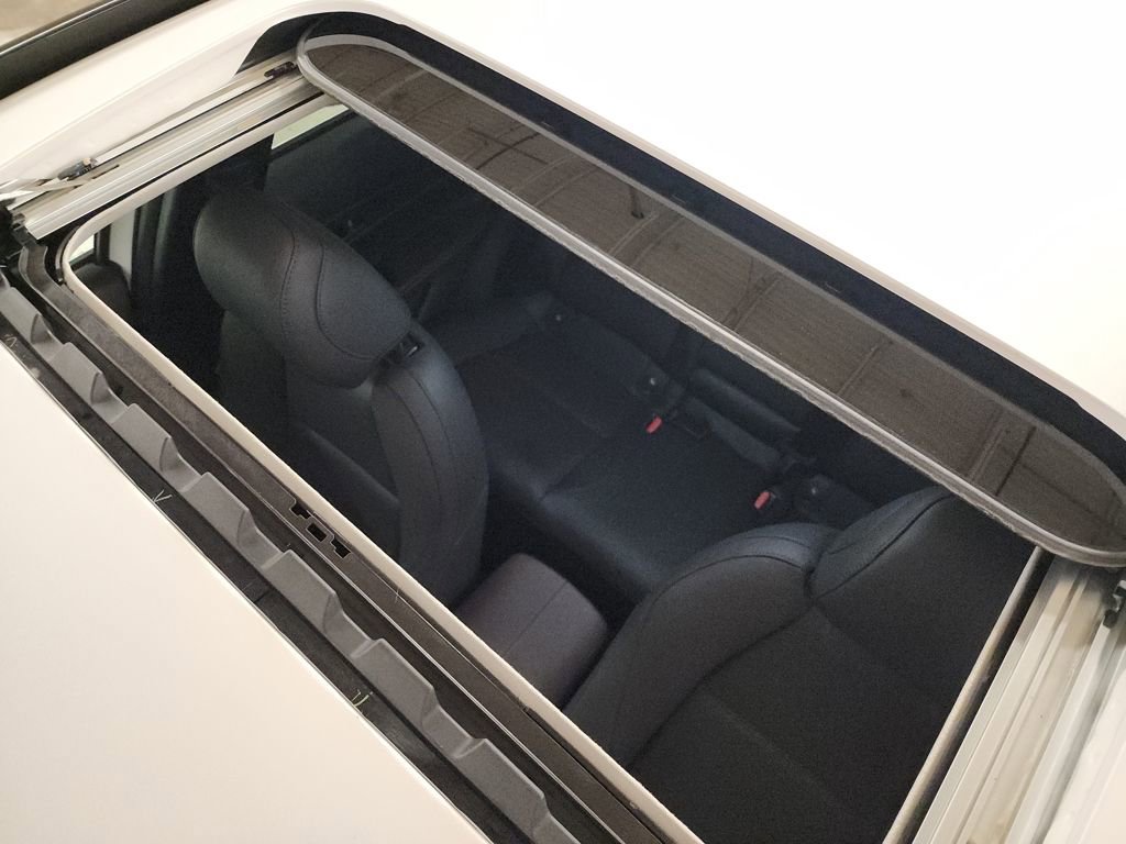 Certified 2025 MAZDA CX-30 2.5 Turbo w/ Premium Plus Pkg image 35