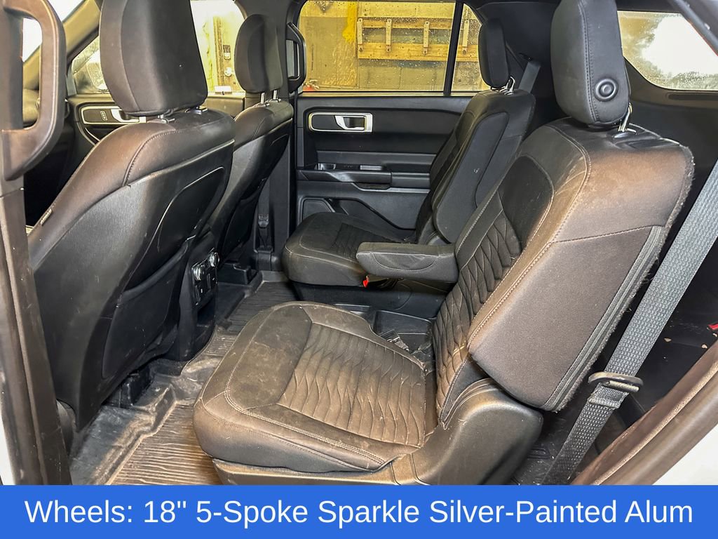 Used 2020 Ford Explorer XLT w/ Comfort Package image 12