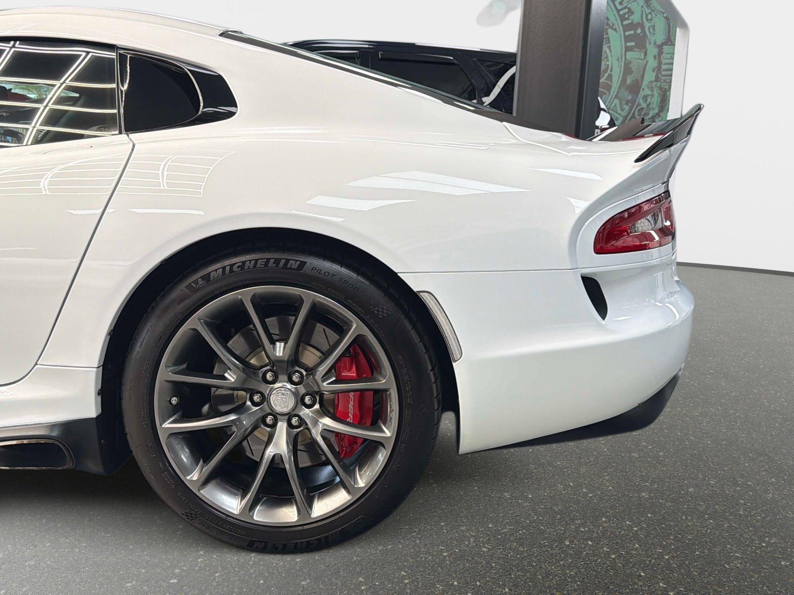 Used 2016 Dodge Viper w/ Quick Order Package 22J GT image 15