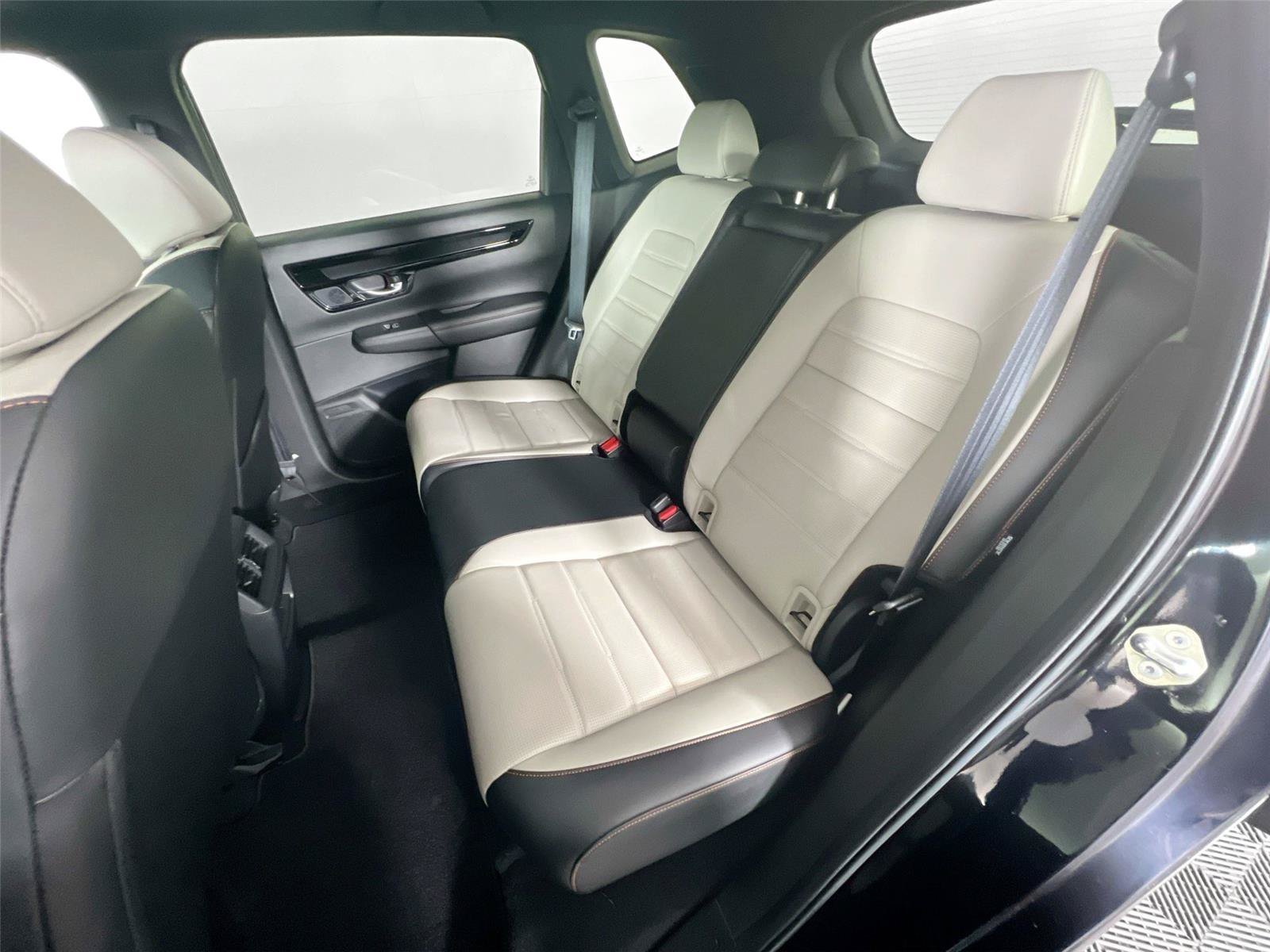 Used 2025 Honda CR-V Sport Touring image 26
